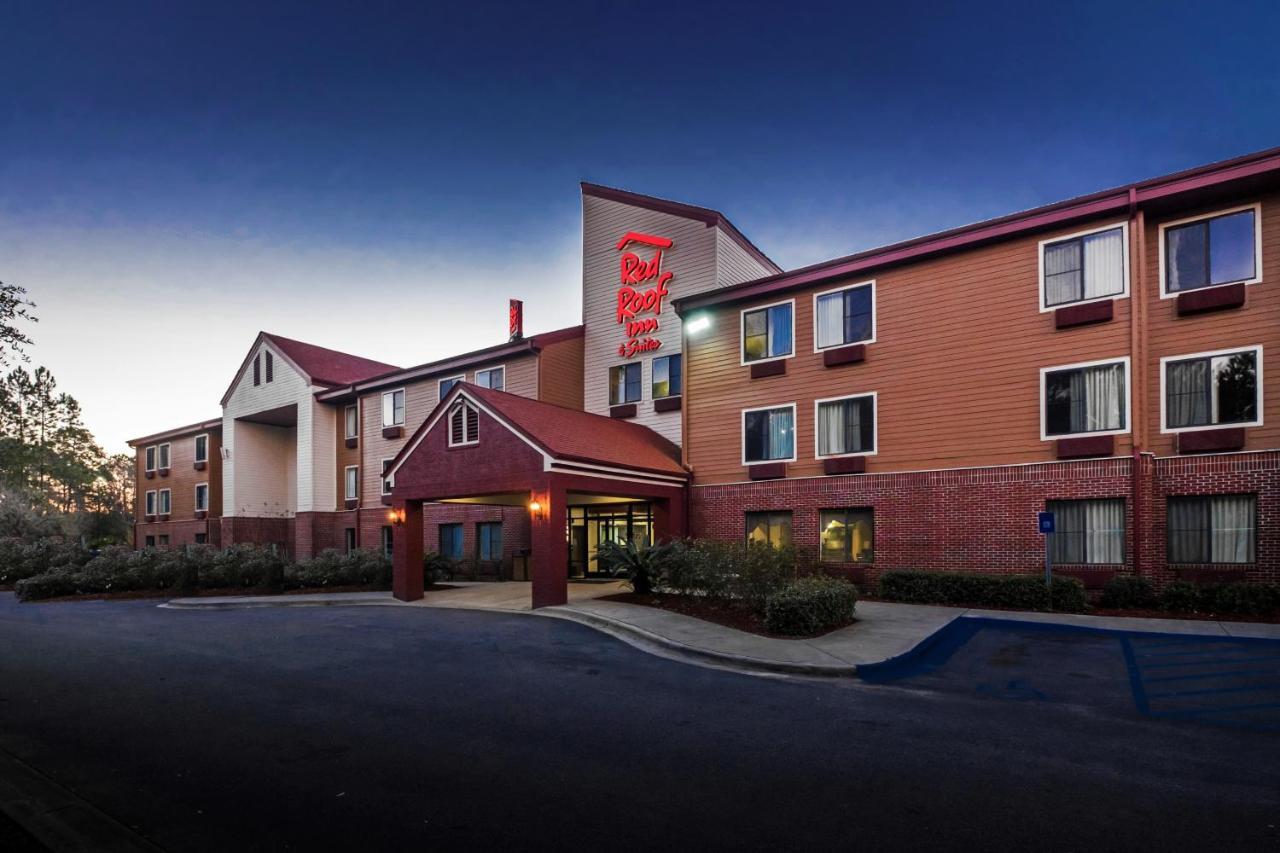 Red Roof Inn & Suites Savannah Airport Пуулър Екстериор снимка